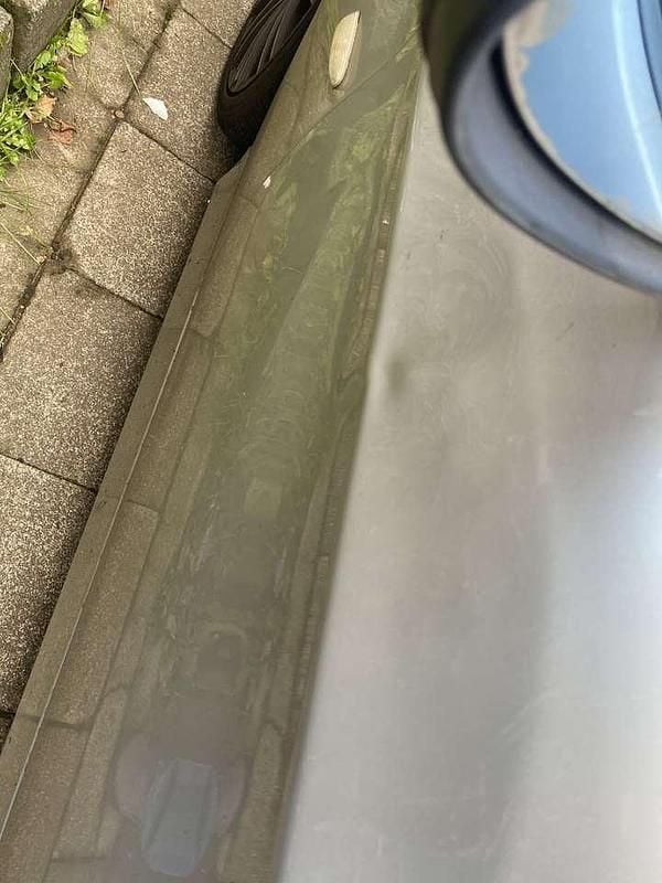 Gebraucht BMW 318 122 PS (89 kW) 2007 Grau Limousine