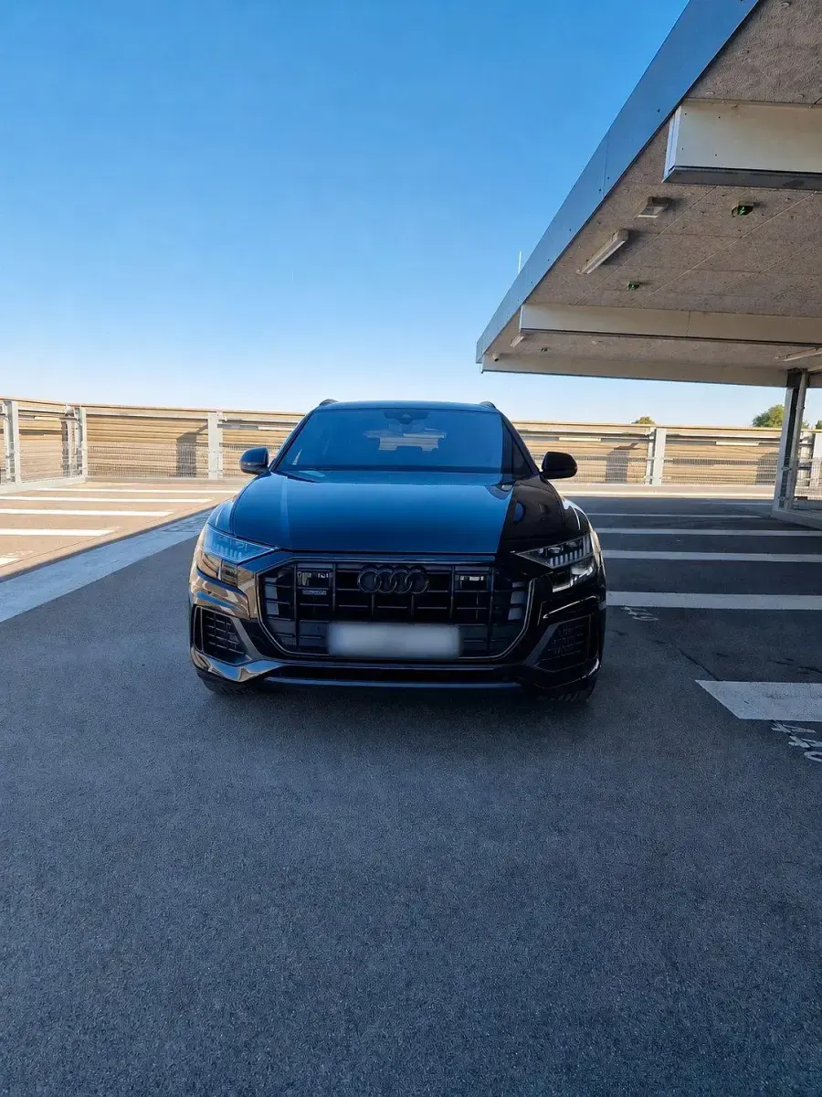 Gebraucht Audi Q8 Comfort 340 PS (250 kW) 2019 Schwarz SUV