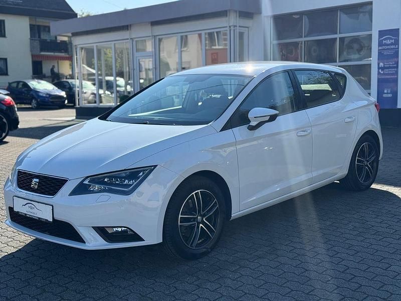 Second-hand Seat Leon Style 122 CP (89 kW) 2014 Alb Berlinǎ