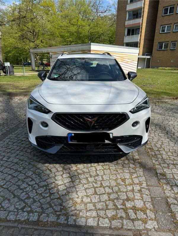Weiß Gebraucht 2021 Cupra Formentor VZ SUV | 26.000 € (Guter Preis) - Bild 1/4