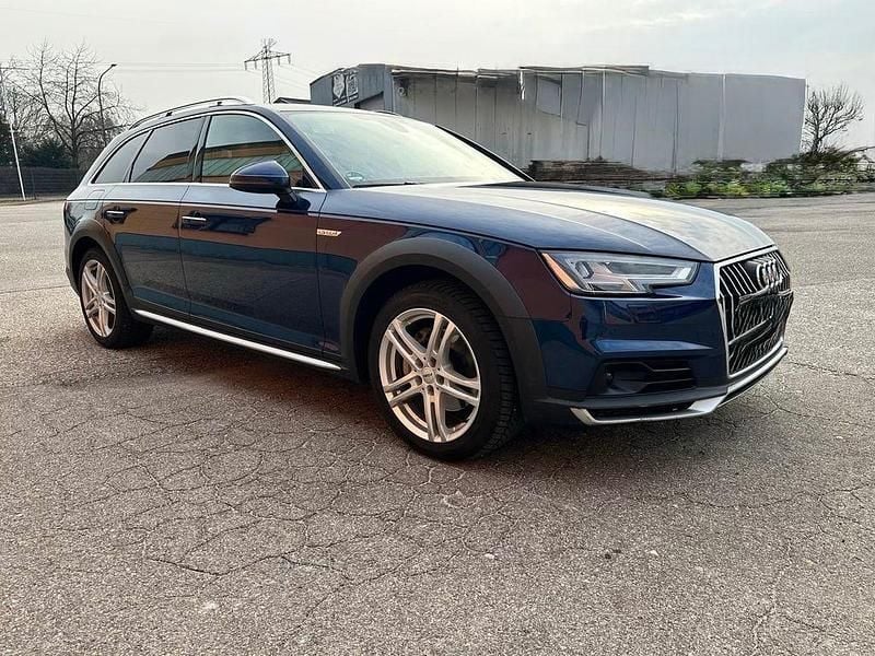 Gebraucht Audi A4 Allroad Ambiente 218 PS (160 kW) 2017 Blau Kombi