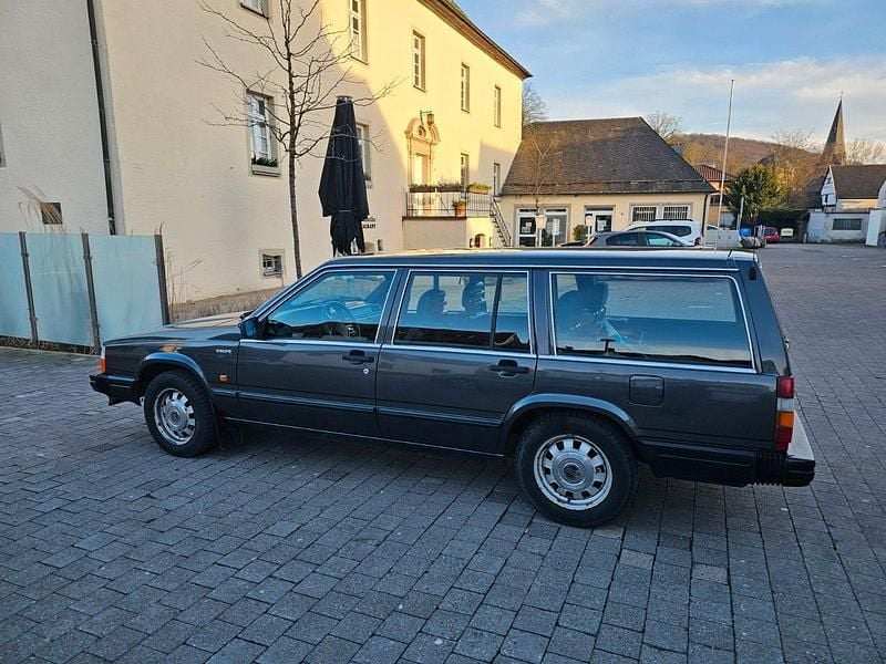 Gebraucht Volvo 740 113 PS (83 kW) 1988 Grau Kombi