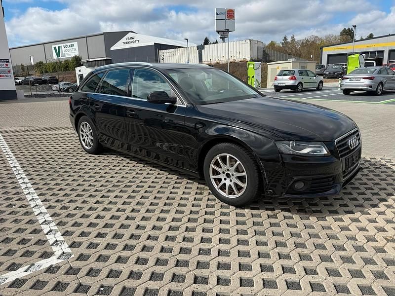 Usata Audi A4 160 CV (117 kW) 2010 Nero Station wagon
