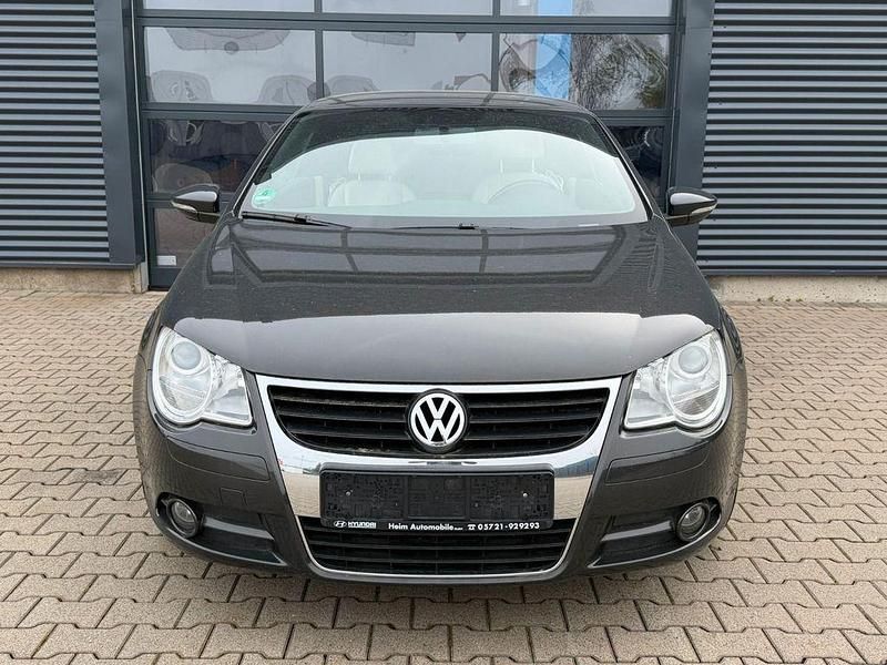 Gebraucht VW Eos 160 PS (117 kW) 2010 Schwarz Cabrio