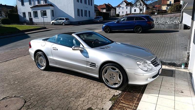 Gebraucht Mercedes SL500 306 PS (225 kW) 2002 Silber Cabrio