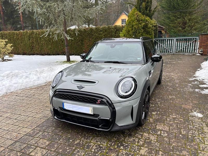 Grau Gebraucht 2022 Mini Cooper S Kleinwagen | 29.000 € - Bild 1/4