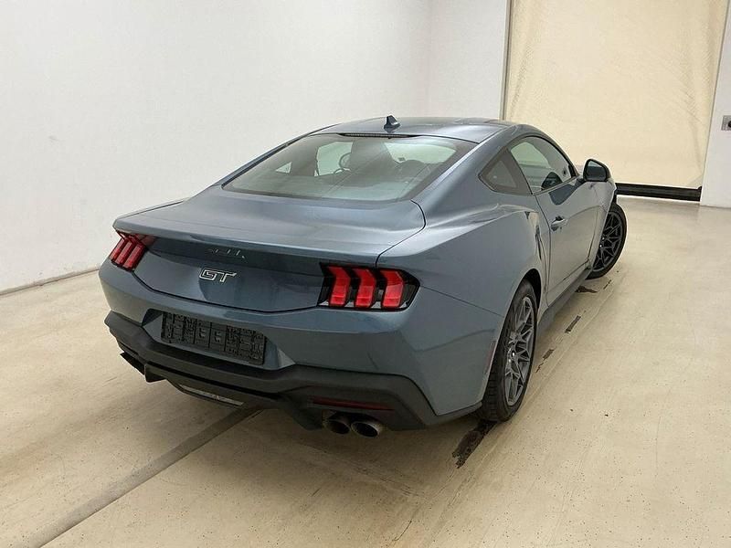 Gebraucht Ford Mustang GT Fastback 446 PS (328 kW) 2025 Vapor blue/whisper blue Coupé