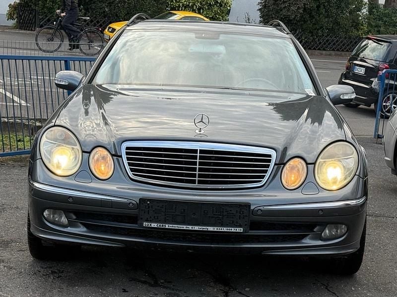 Flintgrau Gebraucht 2008 Mercedes E280 Kombi | 4.200 € (Superpreis) - Bild 1/4