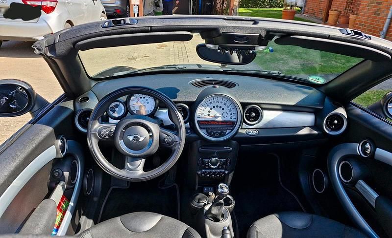 Gebraucht Mini Cooper Cabriolet 122 PS (89 kW) 2013 Grau Cabrio