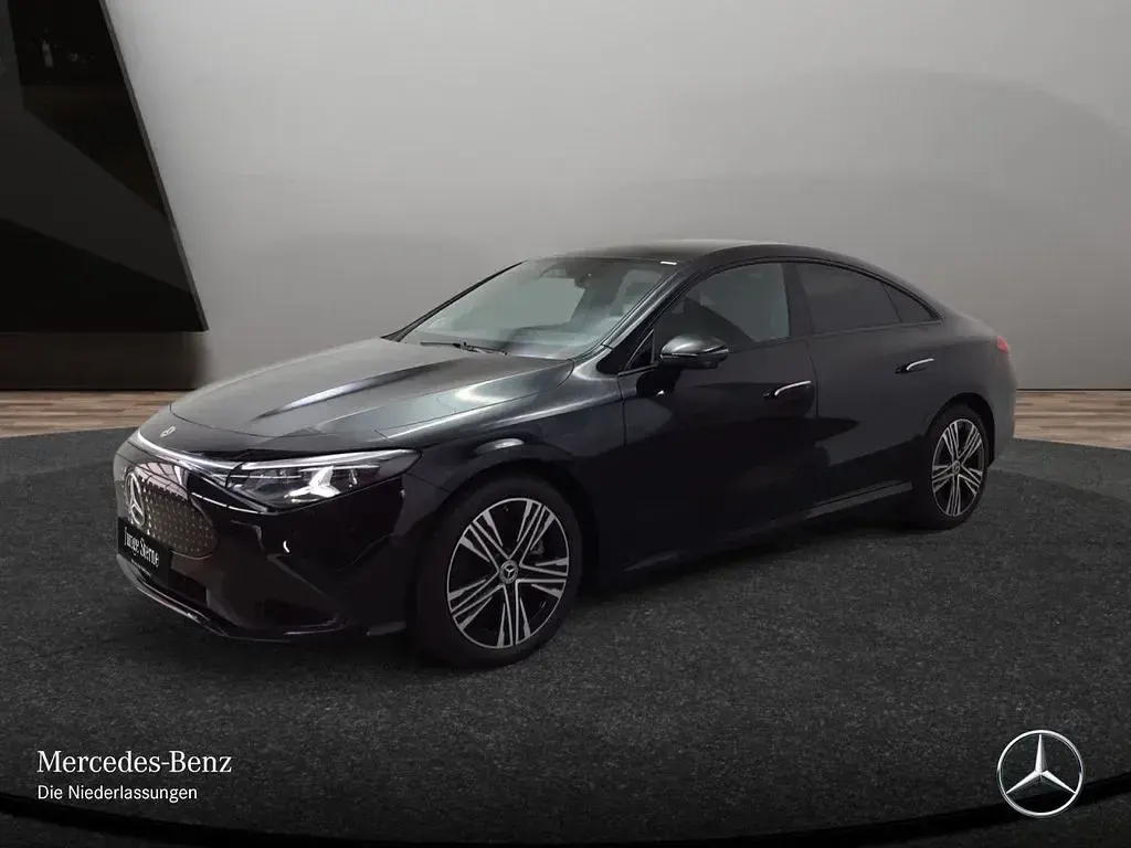 Gebraucht Mercedes CLA 250+ Progressive 200 kW (272 PS) 2025 Schwarz Limousine