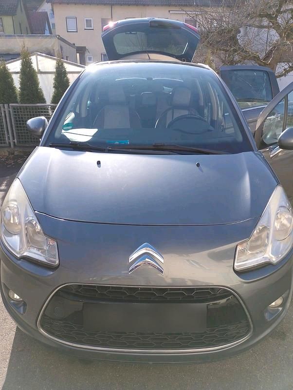 Gebraucht Citroën C3 74 PS (54 kW) 2011 Grau Limousine