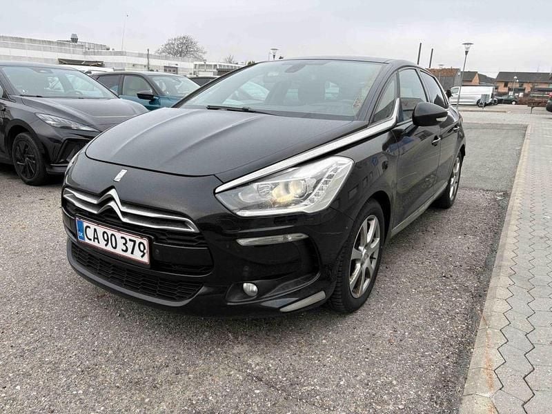 Gebraucht Citroën DS5 Chic 181 PS (133 kW) 2014 Schwarz Kleinwagen