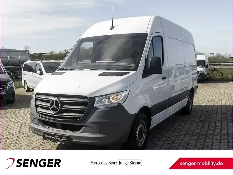 Używany Mercedes Sprinter 150 KM (110 kW) 2022 Van