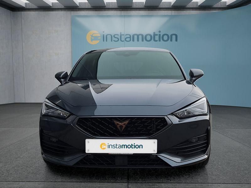 Second-hand Cupra Leon 300 CP (220 kW) 2024 Gri Hatchback