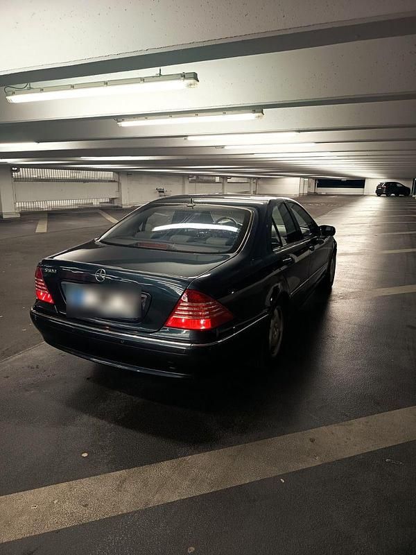 Gebraucht Mercedes S500 306 PS (225 kW) 2001 Schwarz Limousine
