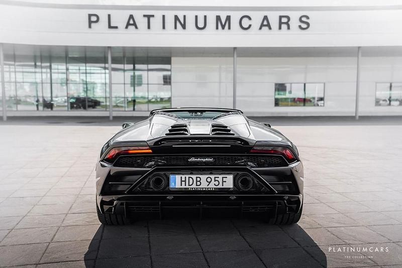 Gebraucht Lamborghini Huracán 640 PS (470 kW) 2024 Grau Cabrio