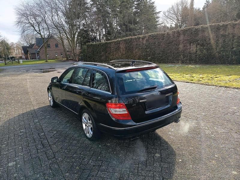Gebraucht Mercedes C320 Elegance 224 PS (164 kW) 2008 Schwarz Kombi