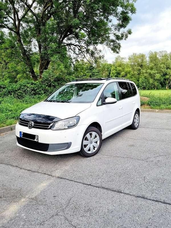 Używany VW Touran 150 KM (110 kW) 2011 Minivan