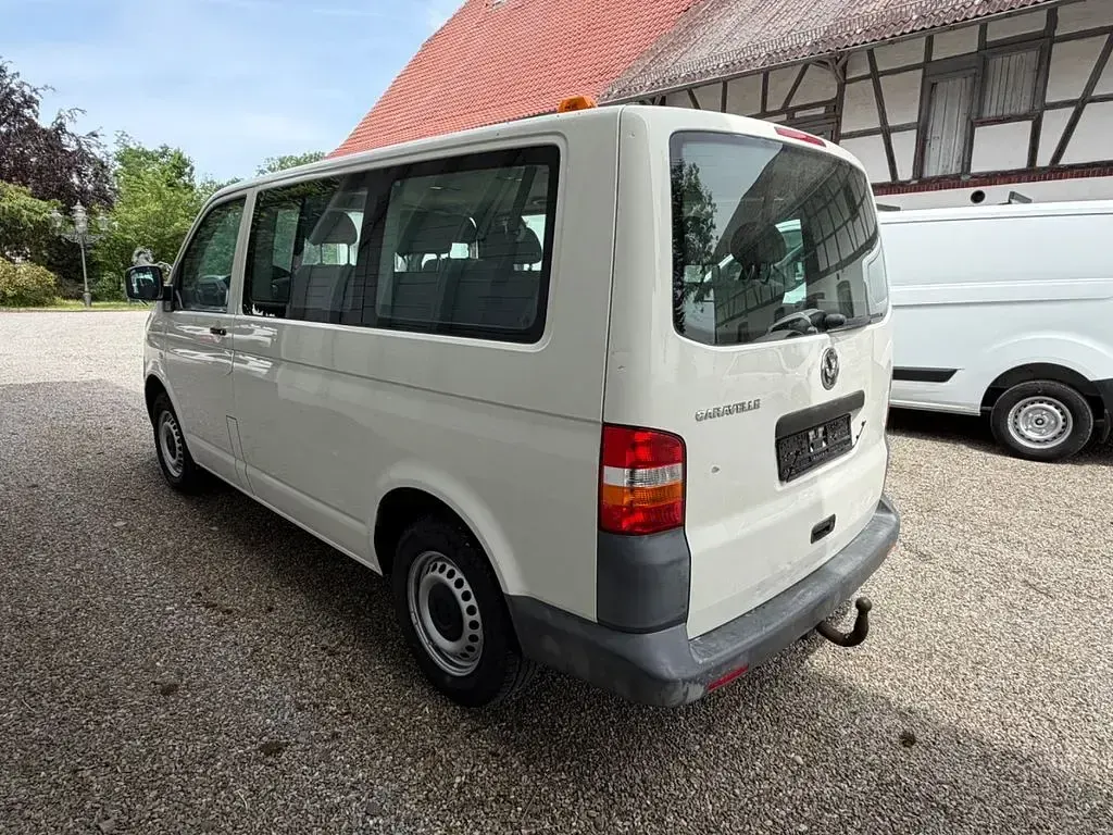 Używany VW Caravelle 84 KM (61 kW) 2009 Szary Van