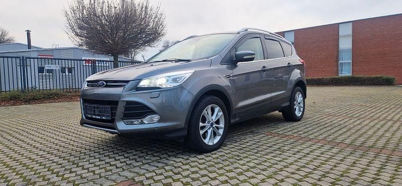 Schwarz Gebraucht 2013 Ford Kuga Titanium SUV | 7.777 € (Fairer Preis) - Bild 1/4