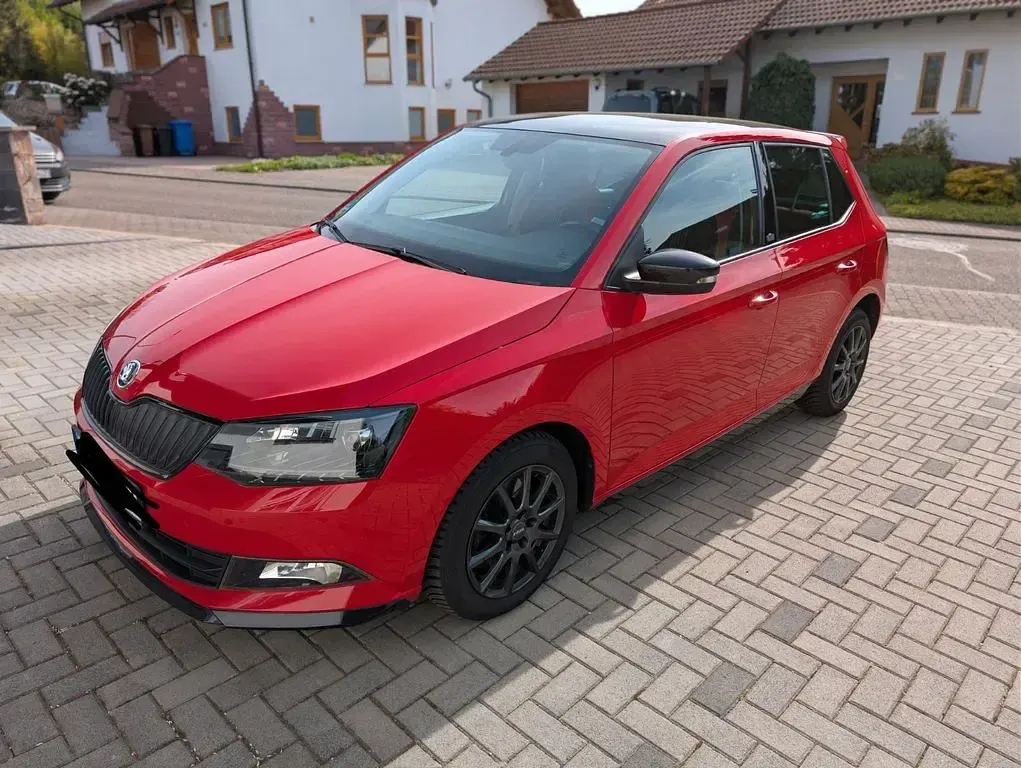 Gebraucht Skoda Fabia Monte Carlo 110 PS (80 kW) 2016 Rot Limousine