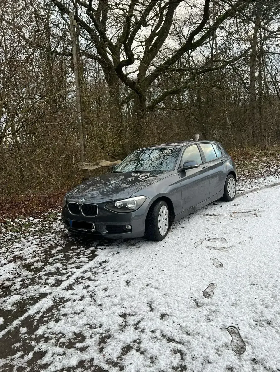 Gebraucht BMW 116 2014 Grau Kleinwagen