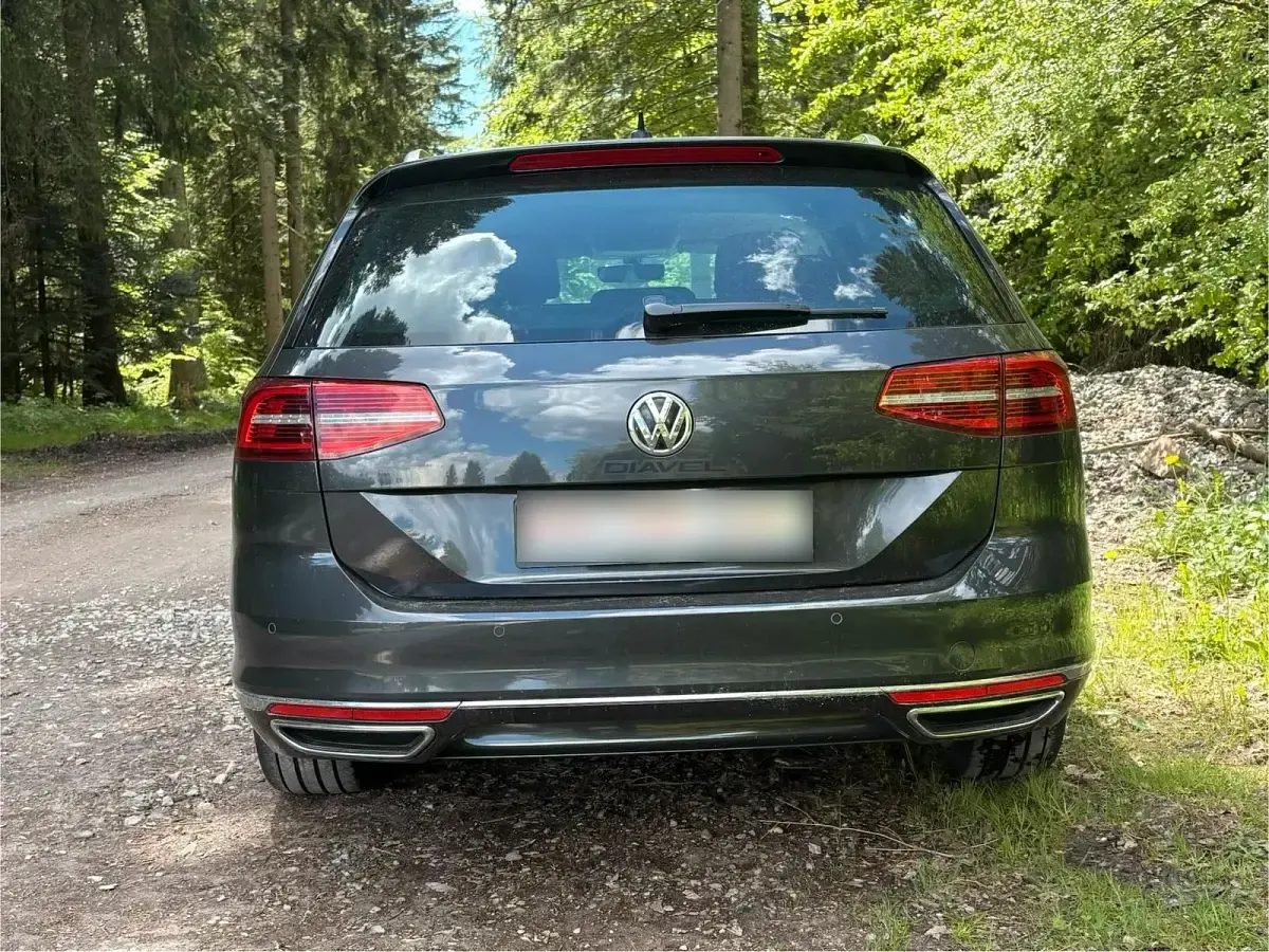 Gebraucht VW Passat Highline 190 PS (139 kW) 2017 Andere farben Kombi