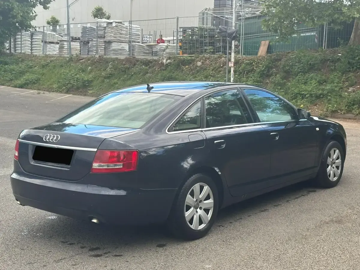 Używany Audi A6 179 KM (131 kW) 2007 Niebieski Sedan/Limuzyna
