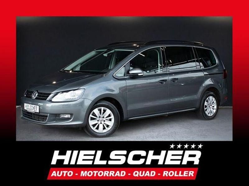 Grau Gebraucht 2019 VW Sharan Van / Kleinbus | 24.900 € (Fairer Preis) - Bild 1/4