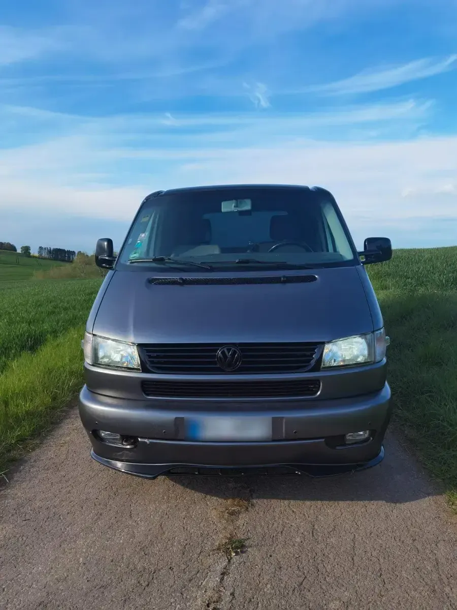 Gebraucht VW Multivan 102 PS (75 kW) 2002 Silber Van / Kleinbus