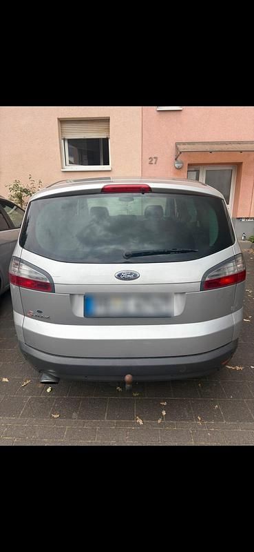 Silber Gebraucht 2008 Ford S-MAX S Van / Kleinbus | 3.450 € (Fairer Preis) - Bild 1/4
