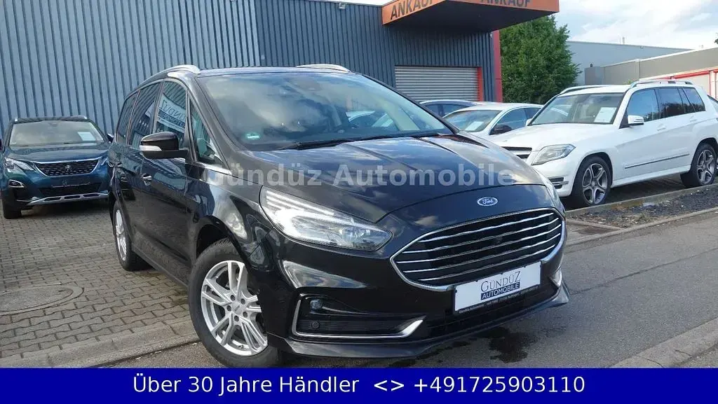 Gebraucht Ford Galaxy Titanium 190 PS (139 kW) 2022 Agate black Van / Kleinbus