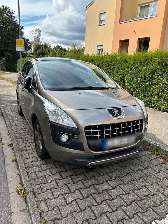 Gebraucht Peugeot 3008 Active 156 PS (114 kW) 2012 Grau Kombi
