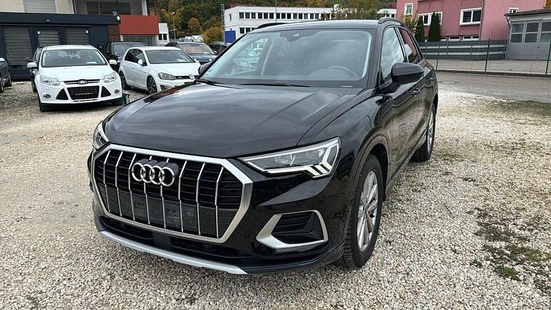 Schwarz Gebraucht 2021 Audi Q3 Advanced SUV | 28.500 € (Fairer Preis) - Bild 1/4