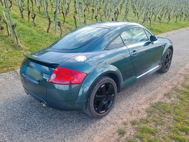 Usata Audi TT 225 CV (165 kW) 2000 Verde Coupé