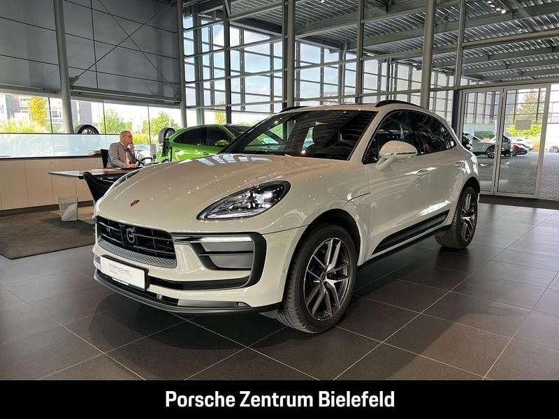 Weiss Gebraucht 2024 Porsche Macan SUV | 81.700 € - Bild 1/4
