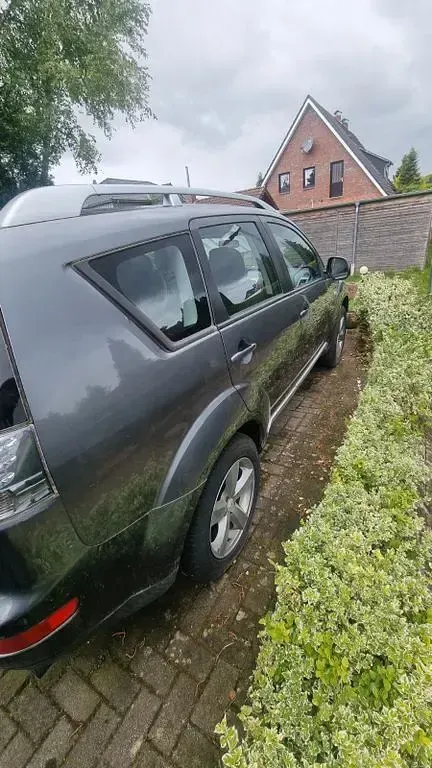 Gebraucht Mitsubishi Outlander Instyle 140 PS (102 kW) 2007 SUV
