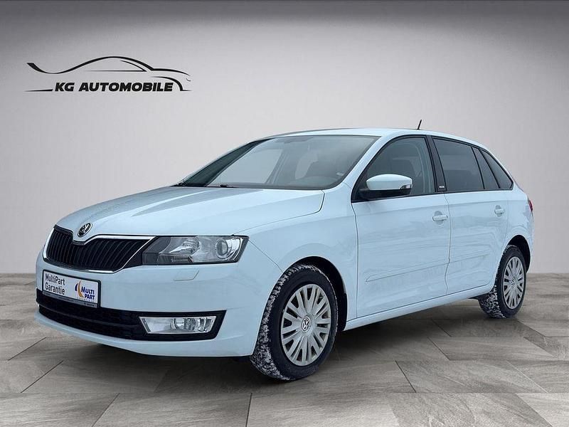 Gebraucht Skoda Rapid Joy 90 PS (66 kW) 2017 Weiß Kleinwagen