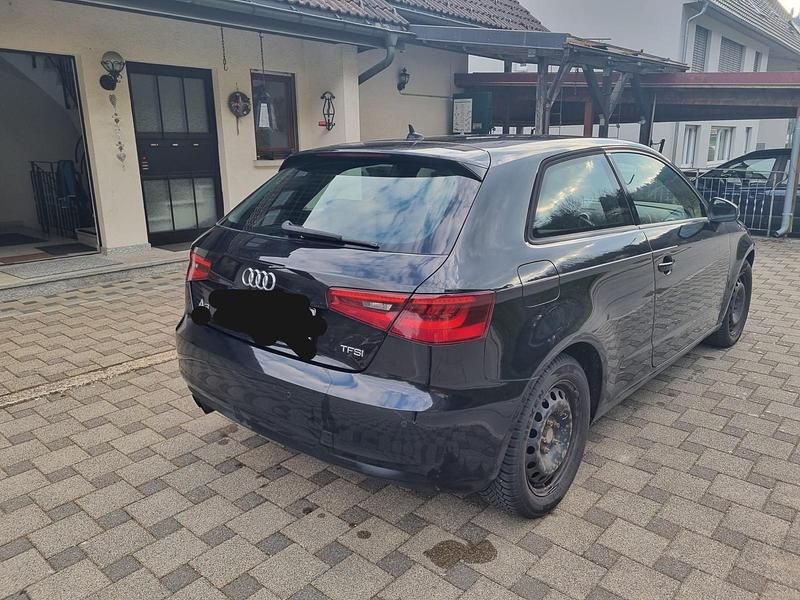 Gebraucht Audi A3 179 PS (131 kW) 2013 Schwarz Coupé