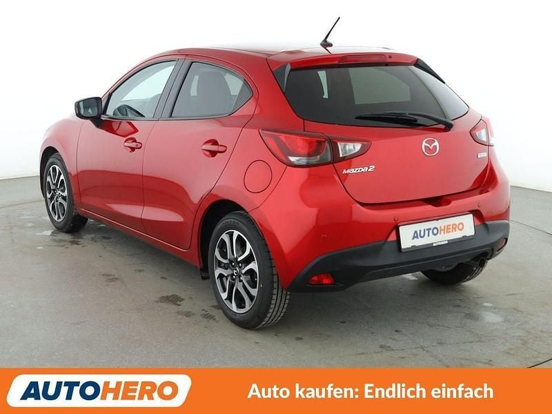 Gebraucht Mazda 2 Nakama 90 PS (66 kW) 2017 Rot Kleinwagen