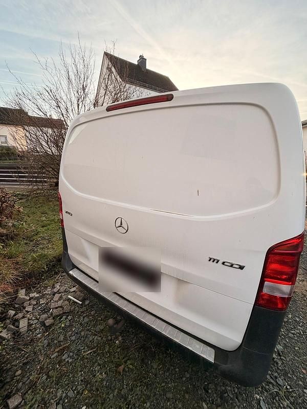 Gebraucht Mercedes Vito 116 PS (85 kW) 2017 Weiß Van