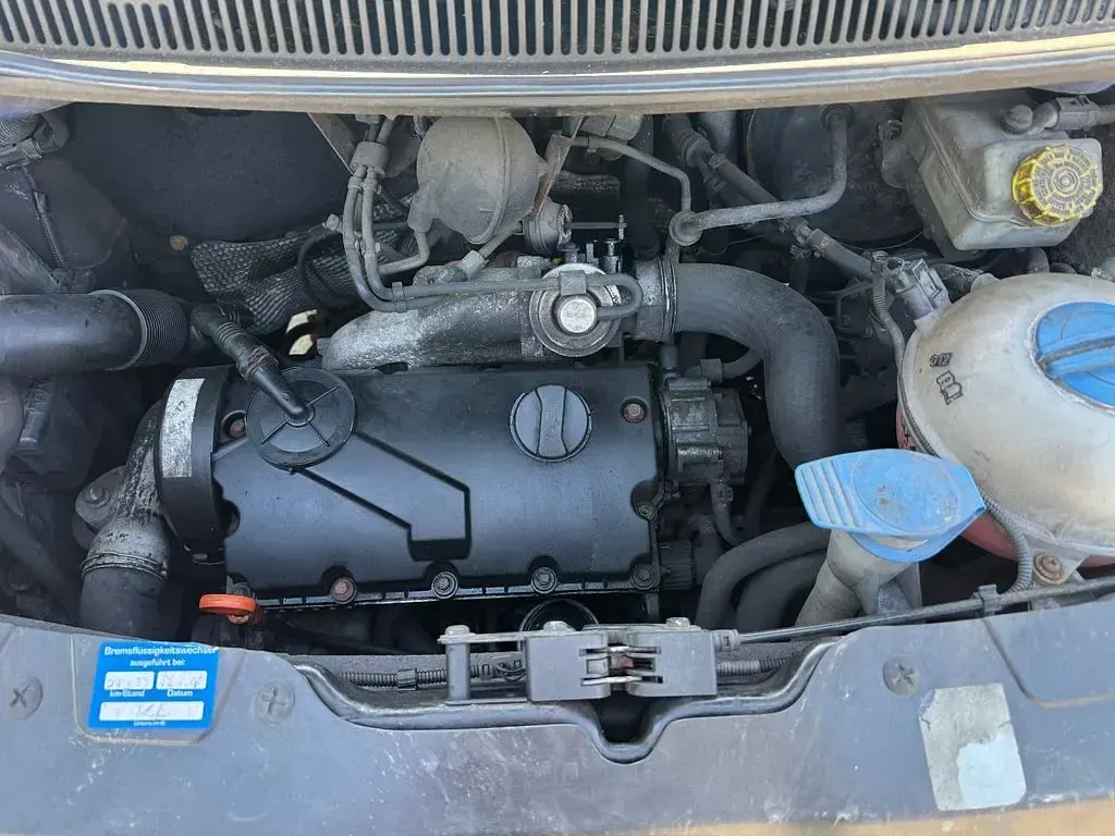 Gebraucht VW T5 105 PS (77 kW) 2003 Blau Van