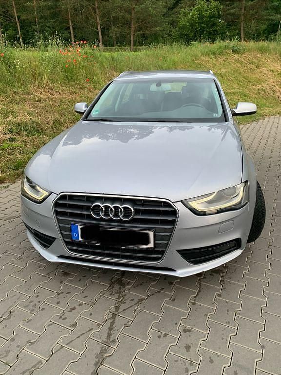 Gebraucht Audi A4 Ambition 150 PS (110 kW) 2015 Silber Kombi