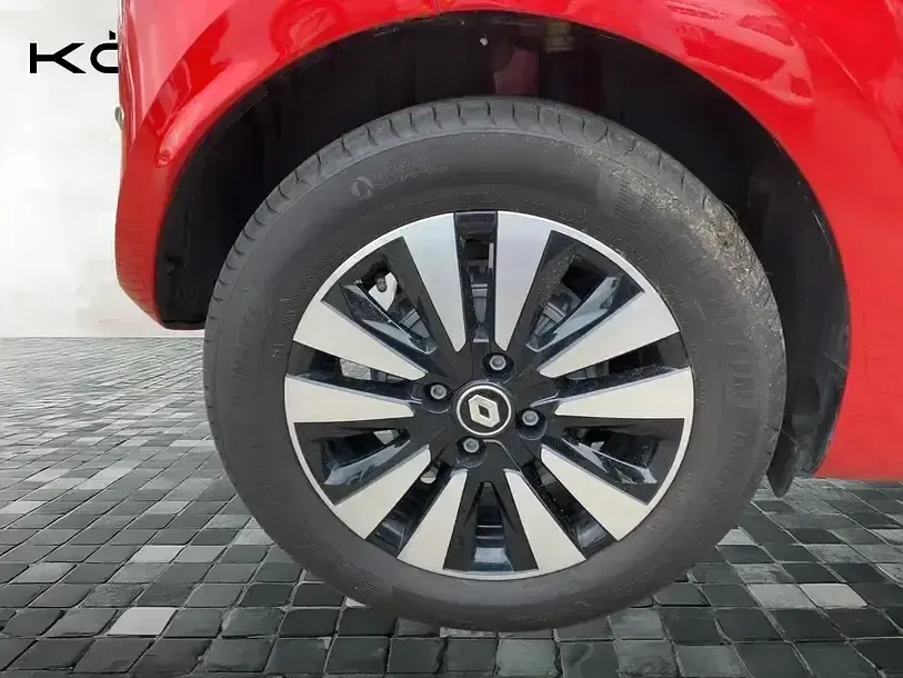 Gebraucht Renault Twingo Techno 60 kW (82 PS) 2023 Rot Kleinwagen