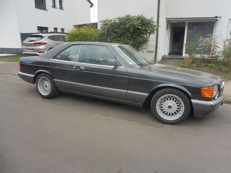 Käytetty Mercedes 500 252 HP (185 kW) 1990 Harmaa Coupe - kaksiovinen