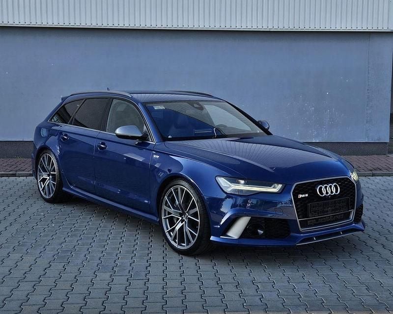 Blau Gebraucht 2016 Audi RS6 Performance Limousine | 64.000 € - Bild 1/4
