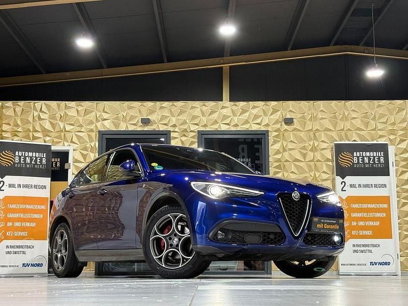 Blau Gebraucht 2022 Alfa Romeo Stelvio Ti SUV | 27.999 € (Guter Preis) - Bild 1/4