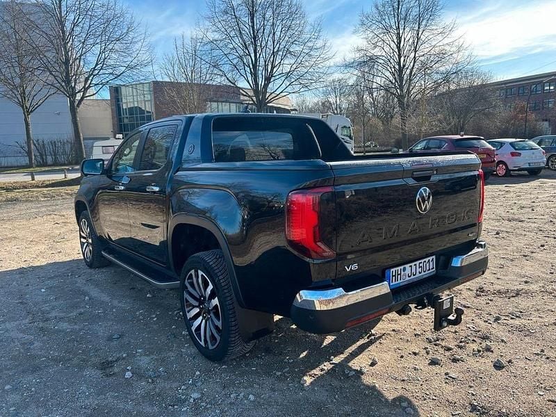 Gebraucht VW Amarok Aventura 241 PS (177 kW) 2023 Schwarz Abholung