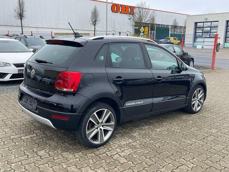 Gebraucht VW Polo Cross 105 PS (77 kW) 2011 Schwarz Kleinwagen