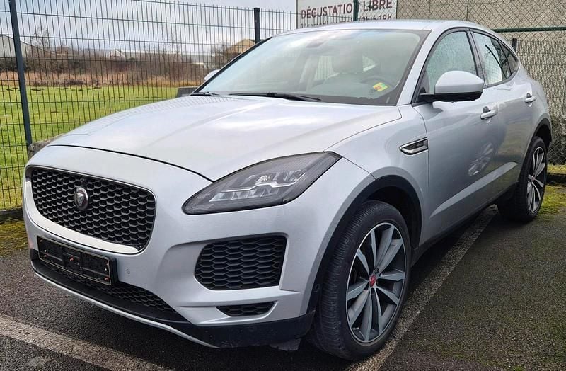 Gebraucht 2018 Jaguar E-Pace SUV | 15.800 € (Superpreis) - Bild 1/4